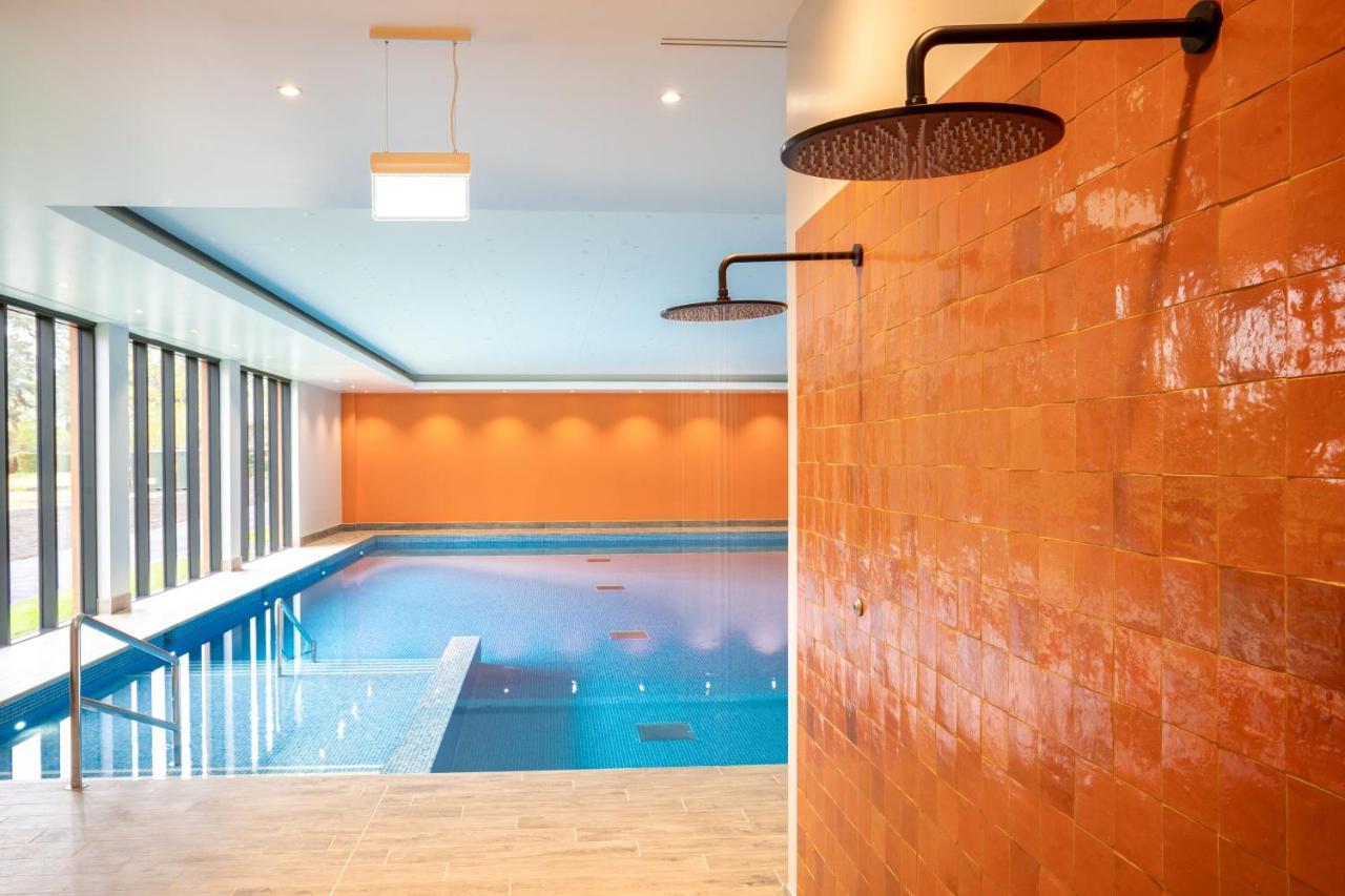 Foxhills Club & Resort Ottershaw Eksteriør bilde